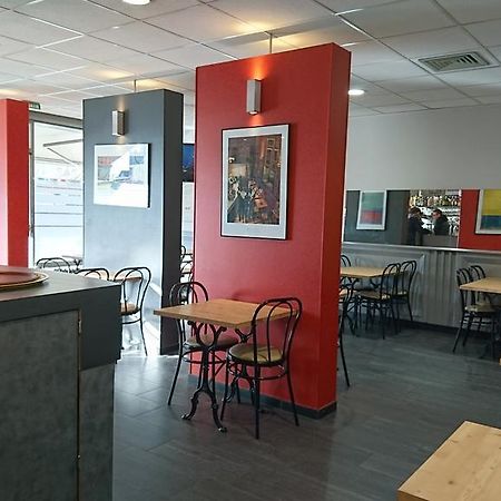 Hotel De France Objat Ngoại thất bức ảnh
